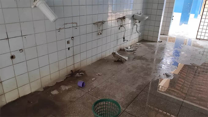   Escola é invadida e tem banheiros e salas de aula depredados em Mossoró.