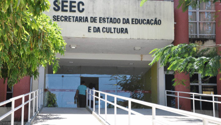   A justiça deu o prazo de 90 dias para o estado adequação as instalações elétricas da escola pública João Paulo II, no bairro do Alto Sumaré, bem como implantar medidas de segurança contra incêndio e pânico.