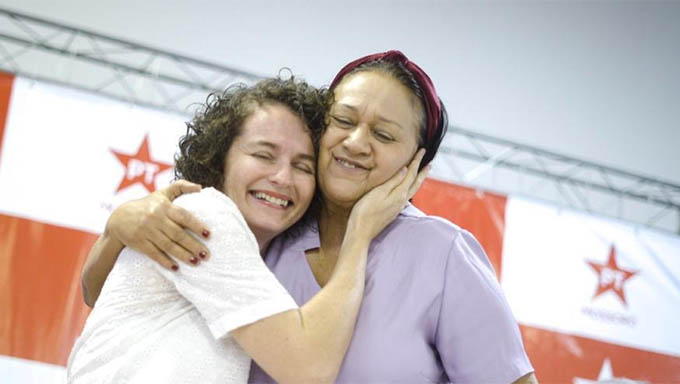   Governadora Fátima Bezerra destacou que Isolda já foi gestora da cultura em Mossoró, lider de movimento sociais, vereadora e agora deputada estadual. Conhece todo o Estado. Está preparada sim e pode preparar as pernas para sair candidatar a prefeita de Mossoró