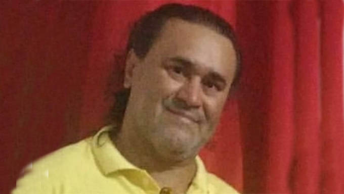 Imagem 1 -  Junior estava em frente a casa da mãe, quando os bandidos (4 em uma carroça) se aproximaram. O policial não desconfiou das intenções do bandido, que se aproximou e atirou no policial, que ainda tentou reação, mas não conseguiu.  Minutos depois, os policiais localizou os suspeitos e na troca de tiros, dois morreram.