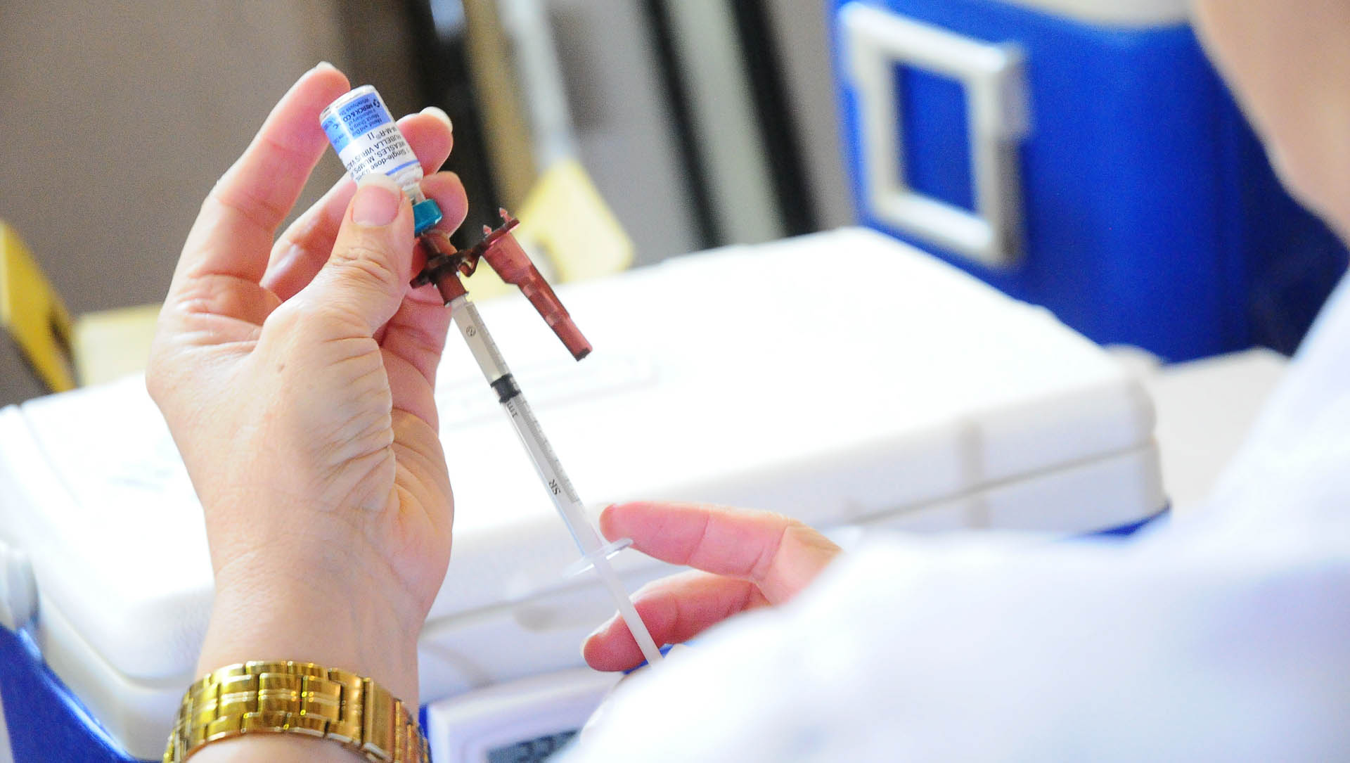   O Ministério da Saúde enviou 16 mil doses da vacina. Elas começaram a ser distribuídas para os municípios e estarão disponíveis a partir da próxima semana. Contudo, Alessandra Lucchesi, subcoordenadora de Vigilância Epidemiológica da Sesap, afirmou que o lote não é suficiente para suprir a demanda de imunização no Rio Grande do Norte.