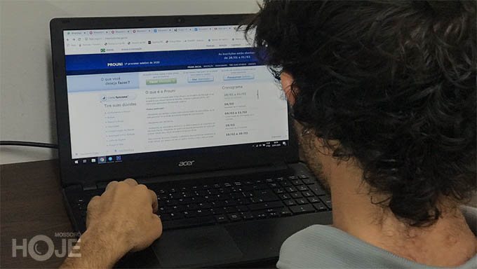   Já estão abertas as inscrições para o Programa Universidade para Todos (Prouni), por meio do qual os estudantes poderão concorrer a bolsas de estudos, integrais e parciais (50%), em instituições particulares de educação superior. A inscrição pode ser realizada pelo Portal do ProUni até este sábado, 1º de janeiro.