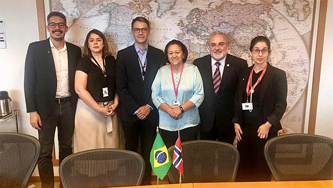   A governadora Fátima Bezerra, acompanhada do senador Jean-Paul Prates, apresentou as potencialidades do estado nas áreas de eólica e petróleo para a diretoria da empresa norueguesa Equinor, nesta sexta, 07, na sede da empresa na capital fluminense. 