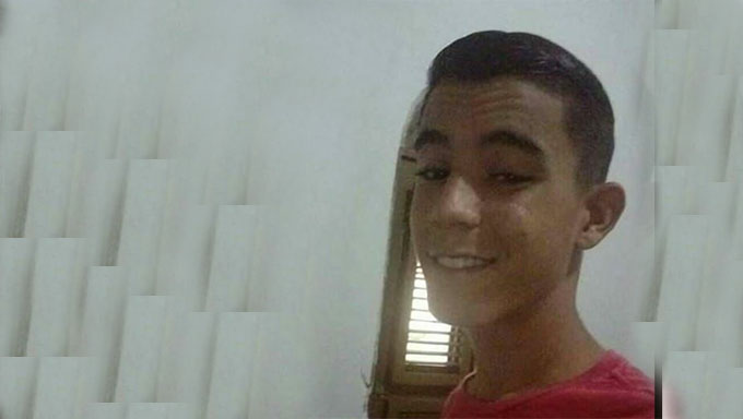   Adolescente Luan foi morto com tiros de doze no rosto, enquanto o pai, a mãe e a irmã foram baleados nas pernas e nos braços, possivelmente para se afastar dele enquanto era executado
