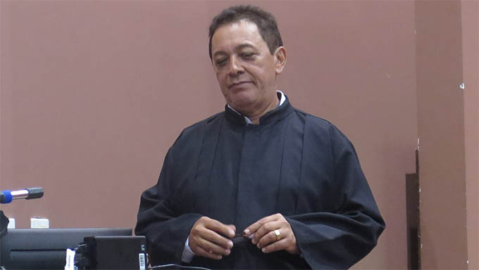   Promotor de Justiça Armando Lúcio Ribeiro elogiou a decisão tomada pelo Conselho de Sentença firme contra um absurdamente grave que teve origem em guerra de facção por controle de território para tráfico de drogas