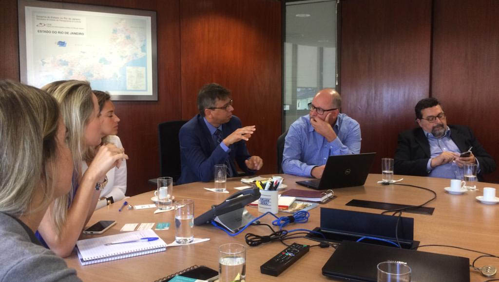   Gutemberg Dias, Carlos Padilha e consulado do Canadá na reunião de hoje, no Rio de Janeiro