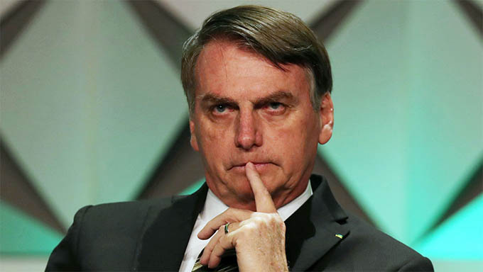   URGENTE: Bolsonaro cancela vinda a Mossoró nesta quinta-feira. A informação foi confirmada pela assessoria de imprensa do governo. Até o momento, somente a visita dos ministros Rogério Marinho (Desenvolvimento Regional), Sérgio Moro (Da Justiça) e Tereza Cristina (Da Agricultura), está mantida.