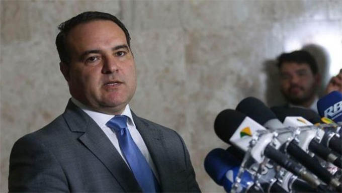   Jorge Oliveira, amigo do clã Bolsonaro, é o nome escolhido para o Ministério da Justiça