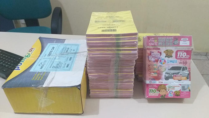   Cartelas apreendidas pela Policia Civil na sede da Oeste Cap, em Mossoró, que agora mostra documentos provando que não cometeu crime algum