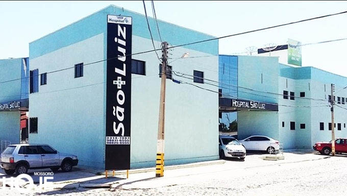   10 novos leitos Covid-19 devem ser abertos ainda durante esta semana, em Mossoró, no Hospital de Campanha São Luiz. A governadora Fátima Bezerra se reuniu nesta segunda com a Prefeita de Mossoró e os representando da Apamim e do MPRN para discutir os detalhes para abertura dos leitos. Também devem ser abertos leitos de retaguarda e estabilização não-Covid no Hospital da PM