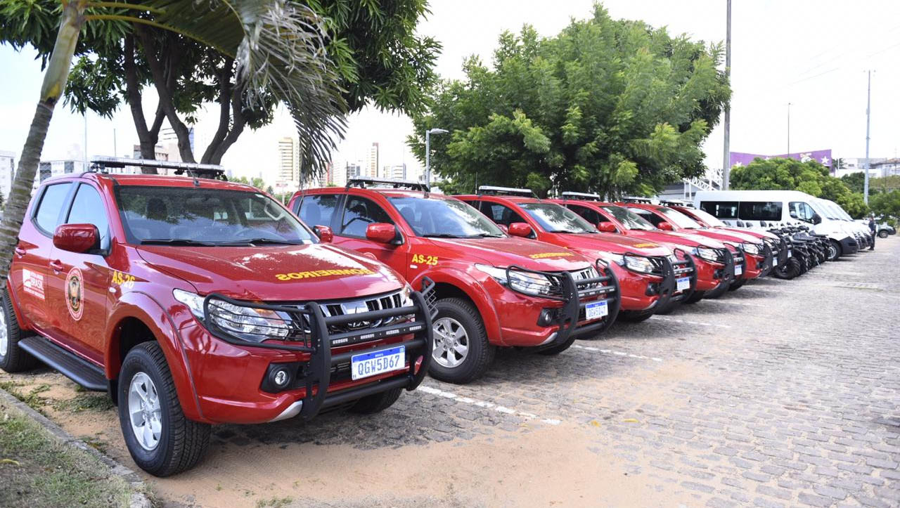   Corpo de Bombeiros e Polícia Militar do RN recebem 14 novos veículos. As novas viaturas foram adquiridos pelo Governo do Estado, em convênio com a Secretaria Nacional de Segurança Pública (Senasp) do Ministério da Justiça e Segurança Pública, no valor total de de R$ 1,7 milhão.