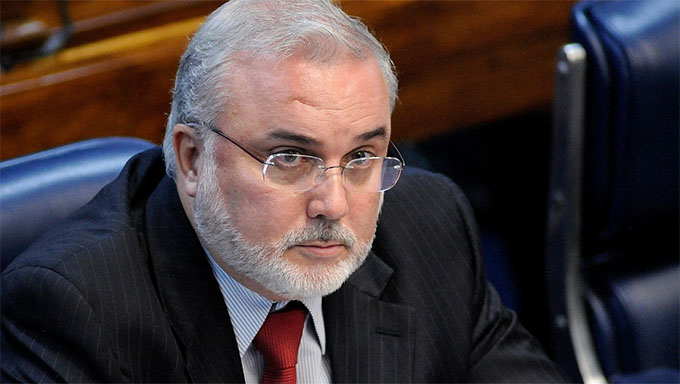   O senador Jean Paul Prates, presidente da Frente, encaminhou ofício no dia 29 de junho ao presidente do Congresso Nacional, senador Davi Alcolumbre (DEM/AP), apresentando uma série de argumentos que demonstram a necessidade de autorização legislativa para alienação de ativos da Petrobras. O pedido foi atendido no dia 1 de julho, com o ingresso da ação no STF