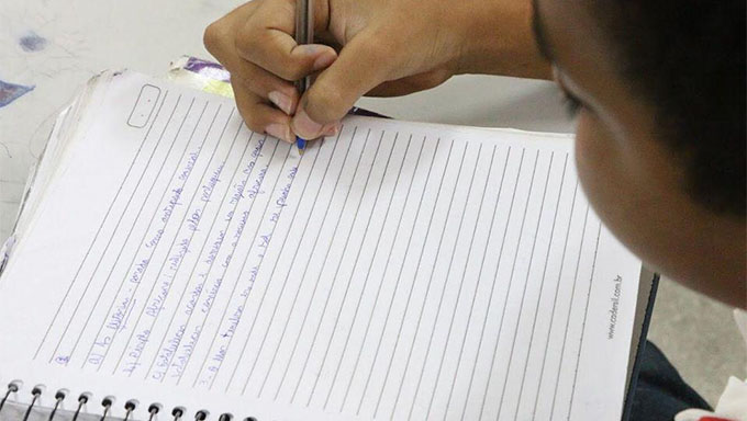   Embora o decreto estadual nº 29.794, de 30 de junho, fixe o dia 17 de agosto como data de uma possível retomada das aulas presenciais, não existe ainda a confirmação plena de tal ação. O cenário vigente da pandemia será decisivo para a manutenção da suspensão, assim como ocorreu nos demais decretos. A governadora Fátima Bezerra ressaltou que quem vai definir é o Comitê Científico que orienta o Governo do Estado
