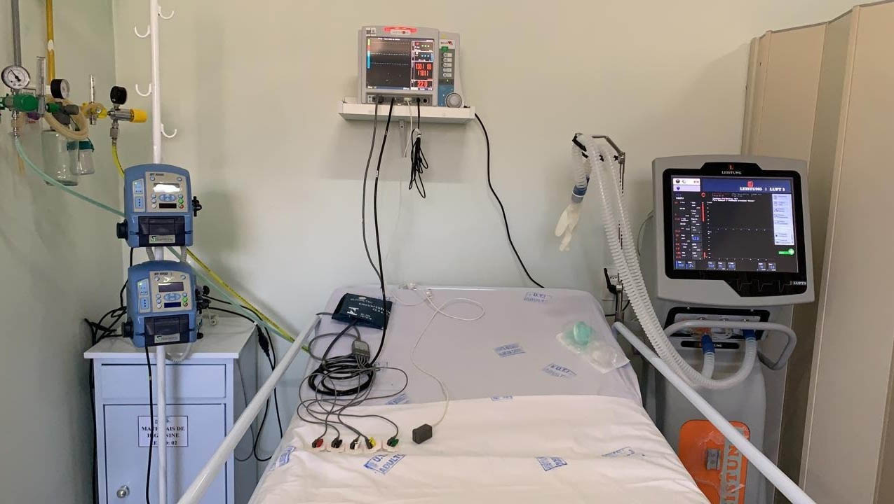   TAC para abertura de leitos críticos de UTI no HCSL, em Mossoró, será renovado. Dez leitos que haviam sido fechados no mês de outubro, devido a baixa procura, serão reativados. A 2ª região de saúde, que compreende Mossoró, vem apresentando aumento no número de casos confirmados da Covid-19; O TAC será feito entre APAMIM, SESAP e SMS de Mossoró, na próxima terça-feira (8).