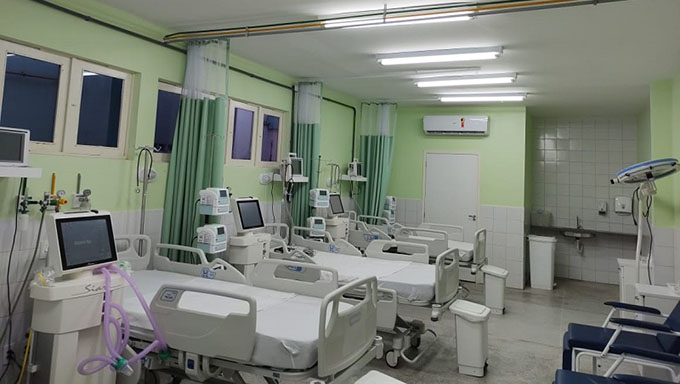   Também foram abertos leitos de UTI covid19 em todas as regiões do Rio Grande do Norte, somando ao todo 104; Em Mossoró, os 9 leitos do HRTM estão lotados, assim como os 60 leitos existentes no Hospital São Luiz, que é gerido pela APAMIM; O município com a pior situação, continua sendo Areia Branca, com 56 mortes, ou seja, 201,6 por 100 mil habitantes; CONFIRA os números da covid19 em todo o Rio Grande do Norte