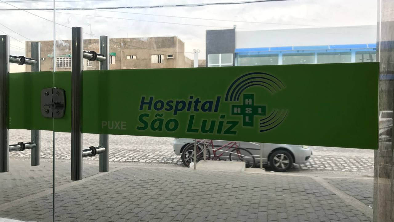   A Coordenadora de Enfermagem de Hospital São Luiz, que atende a pacientes vítimas da Covid-19 de Mossoró e região, Alexia Morais, explica que apesar de ter sido notada uma redução nas internações, o número de paciente infectados pelo coronavírus tem aumentados em todo os Estado e lembra que a redução pode ter acontecido devido a abertura de 10 novos leitos no Hospital Rafael Fernandes.