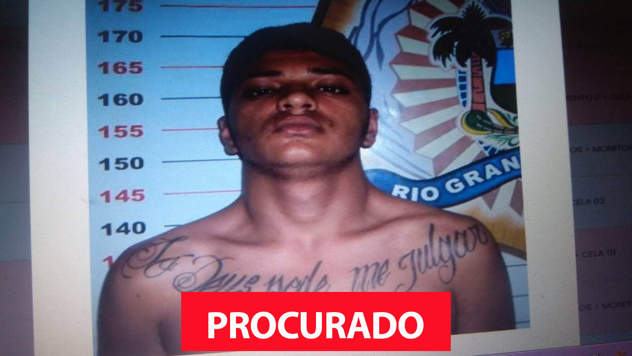   O Delegado Valtair Camilo, titular da Delegacia de Homicídios de Mossoró, afirmou que duas pessoas foram presas pelo latrocínio de Carlos Reginaldo Nogueira Holanda Júnior, de 31 anos. Um terceiro envolvido encontra-se foragido. Ainda segundo Valtair, o crime teria acontecido por pura maldade, não justificando o fato de a vítima ter reagido durante a ação.