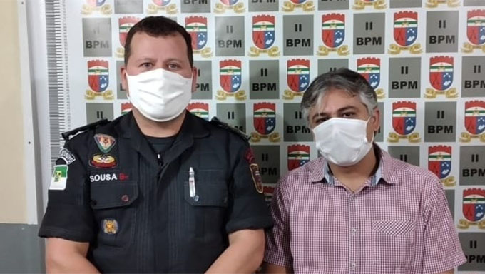   Onda de Assaltos e até assassinatos na cidade e principalmente na zona rural preocupa o prefeito Artur Vale, que esteve reunido com o comandante do II Batalhão de Policia MIlitar, de Mossoró, cobrando reforço na segurança. O comandante, de imediato, já destinou mais 2 policiais e determinou também ondas do GTO e Força Táctica na cidade e zona rural