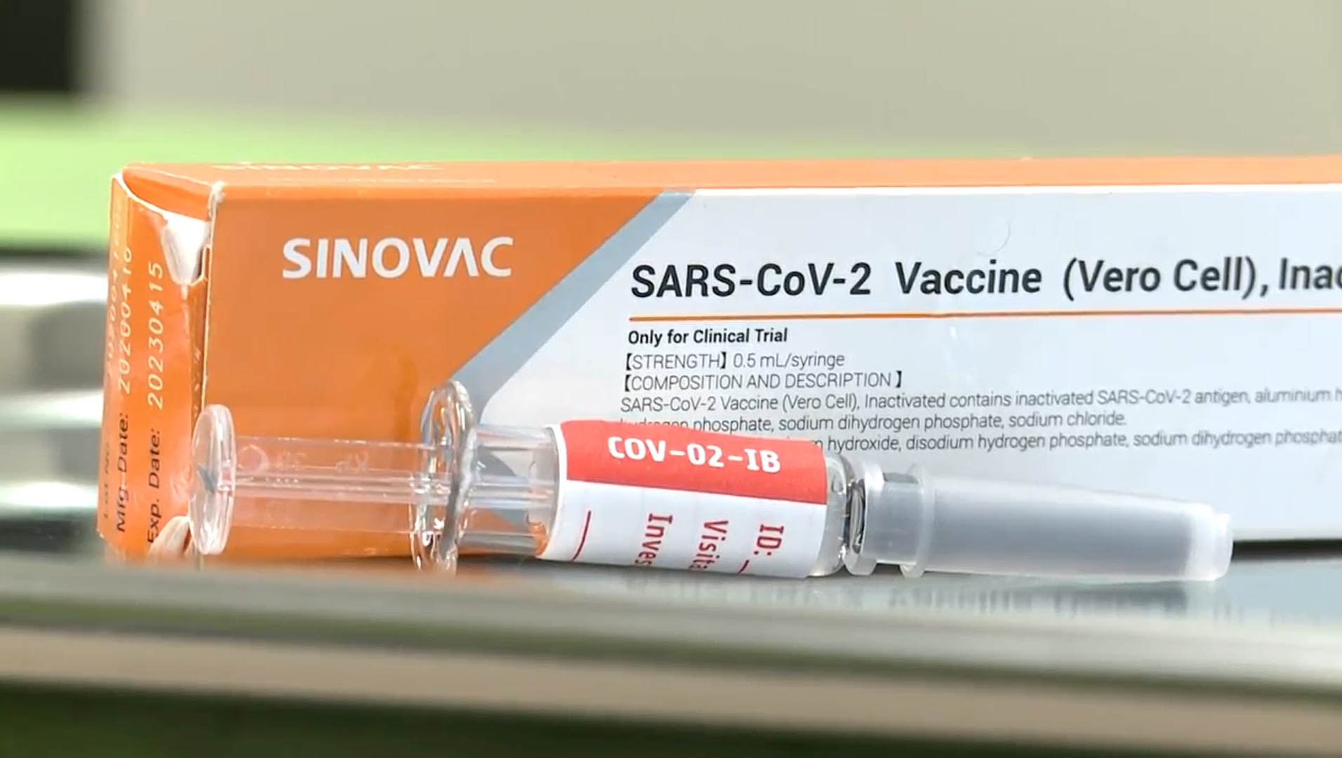   RN deve receber mais 46.800 doses da CoronaVac nesta sexta-feira, 5. A informação foi repassada pela governadora Fátima Bezerra. Segundo ela, o Ministério da Saúde confirmou, nesta quinta-feira (4), o envio do novo lote da vacina para os estados. Tão logo as doses cheguem ao RN, serão distribuídas aos municípios para continuidade do plano estadual de vacinação contra a Covid-19.