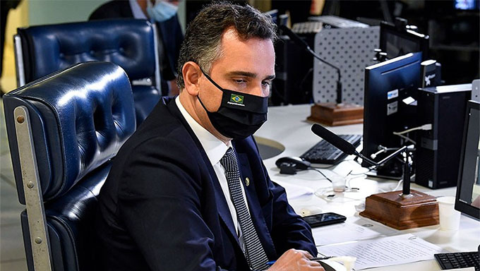  A comissão parlamentar de inquérito investigará ações e omissões do governo federal no enfrentamento da pandemia e o colapso da saúde no estado do Amazonas no começo do ano, assim como uso de recursos federais enviados aos estados e municípios para serem aplicados no combate a covid19