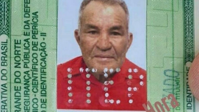   De acordo com moradores, José Leudo saiu da casa na noite de ontem, (20), sozinho, para caçar, e o corpo foi encontrado na manhã de hoje apresentando marcas de 04 perfurações de disparos de arma de fogo. Um dos dois cachorros que estavam com ele para caçar foi morto a tiros pelos bandidos