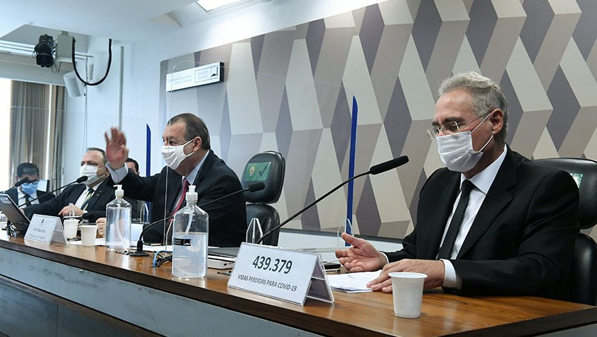   Em depoimento à CPI da Pandemia, nesta quarta-feira (19), o ex-ministro da Saúde, Eduardo Pazuello, disse que o Tribunal de Contas da União (TCU), a Advocacia Geral da União (AGU) e a Controladoria-Geral da União (CGU), se manifestaram contra a compra do imunizante e que, no entanto, ele teria decidido assinar o contrato com o laboratório em dezembro. A informação foi desmentida pelos senadores Renan Calheiros (MDB-AL), relator da CPI, e Eduardo Braga (MDB-AM), que leram parecerem dos três órgãos, onde apontavam não haver empecilho para a aquisição da vacina da Pfizer.