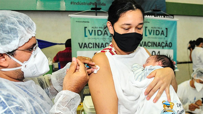   “Quando as gestantes e lactantes tomam a vacina, a dose vale para dois” diz secretaria de saúde. De acordo com Morgana Dantas, secretaria de saúde que é doutora em UTI, as gestantes, puérperas e lactantes com bebês de até seis meses, precisam tomar a vacina para imunizar também os seus filhos. Desde o início da pandemia, em março de 2020, já são 40 óbitos por Covid-19 em gestantes no Rio Grande do Norte.