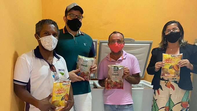   De acordo com a secretária da pasta, Andréia Vicente, os recursos aplicados na compra são os remanescentes do ano passado, da ordem de R$ 60 mil.