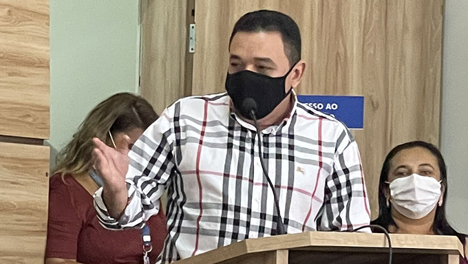   Bibiano também agradeceu a governadora Fátima Bezerra pela parceria, que por meio do deputado George Soares, quando recorre, na maioria das vezes, o município sempre foi atendido “e isso é importante”, ressaltou o prefeito de Serra do Mel.