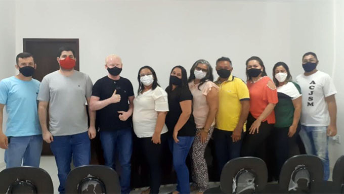   O Conselho Municipal dos Direitos da Criança e do Adolescente (COMDICA), com o apoio da Prefeitura de Serra do Mel, por meio da Secretaria de Assistência Social, realizou no último sábado, 12 de julho de 2021, a eleição e divulgação dos conselheiros responsáveis pela gestão 2021-2023.