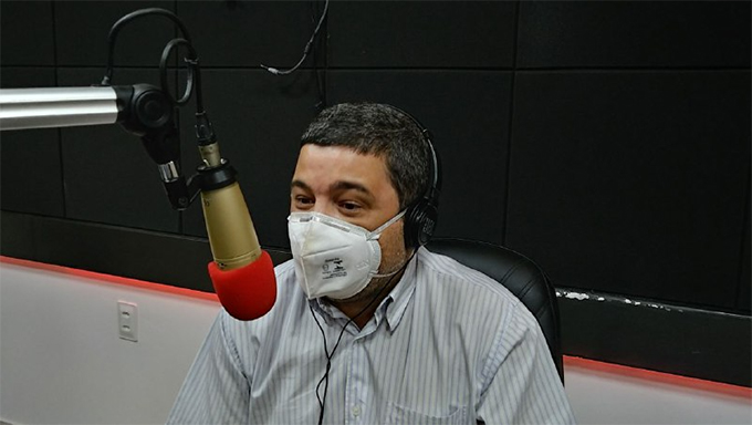   Sobre o programa Mossoró Rural, Faviano destaca que tanto zona rural, quanto a zona urbana será beneficiada. “Se o campo não planta a cidade não janta, nós vamos levar ao homem do campo, uma equipe técnica que irá visitar as comunidades cadastradas, para levar mais informação ao produtor rural de como ele pode produzir mais e melhor” afirma. Faviano disse ainda que o programa está na fase de cadastramento dos agricultores, que serão assistidos durante 1 ano, com visitas mensais de especialistas.