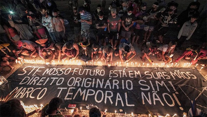   “Significa um retrocesso nos direitos dos povos indígenas e vai contra o artigo 231 da Constituição Federal, que reconhece o direito originário desses povos sobre as terras que tradicionalmente ocupam”, explica Jean Paul Prates