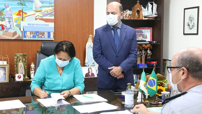  O decreto com a oficialização das promoções foi assinado pela Governadora Fátima Bezerra na noite desta sexta-feira e publicado no sábado (28); desde o início da gestão da governadora, já foram realizadas 8.090 promoções, contemplando Corpo de Bombeiros e a Polícia Militar. Destaca-se investimentos significativos em recursos humanos da Polícia Civil e no ITEP neste mesmo período. 