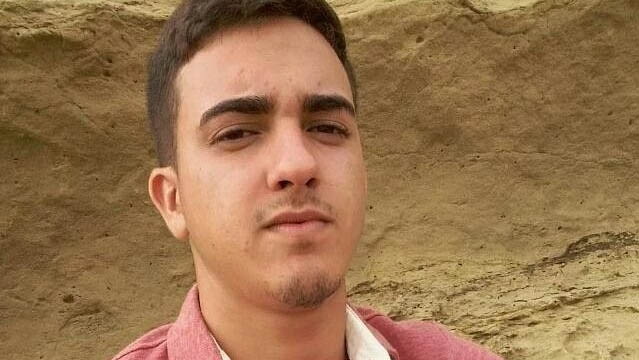   PM é indiciado e irá responder pelo homicídio de Luan; IPM também foi concluído nesta terça, 31. O crime aconteceu no dia 1º de julho de 2021. Três policiais seguem afastados de suas funções por envolvimento no caso, mas apenas um deles irá responder na justiça comum, por ter efetuado o disparo que matou o jovem de 23 anos. Segundo as investigações, Luan Carlos Melo Barreto, teria sido confundido com um suspeito de assalto que estava sendo procurado pelos policiais; Quanto ao Inquérito Policial Militar, este também foi concluído e será remetido à justiça ainda hoje. O IPM está sob sigilo, visto que qualquer dado que seja divulgado poderá acarretar no pedido de anulação do processo por parte dos advogados dos envolvidos. 
