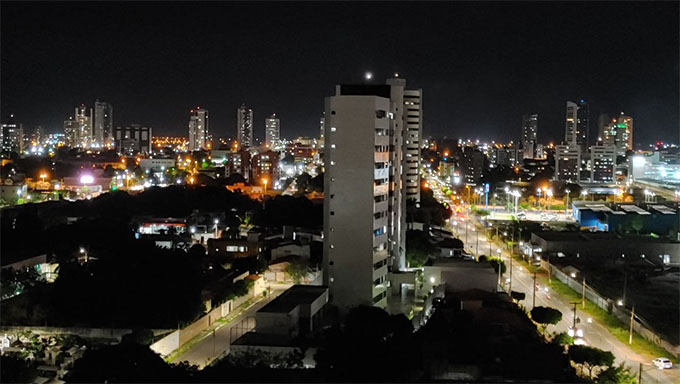   O pesquisador Geraldo Maia, mostre, em Artigo que o fazendeiro Antônio de Sousa Machado, que morava onde hoje é a cidade de Grossos, construiu a Igreja em homenagem a Santa Luzia, em agradecimento da graça que conseguiu para a esposa Dona Rosa Fernandes, que havia tido problemas nos olhos e ficou boa. Apesar do português ter sido responsável direto pelo marco inicial de Mossoró, pouco ou nenhuma homenagem lhe foi feita ao longo das décadas pelo povo de Mossoró-RN. O que a Mossoró tem muito da semente que foi plantada no século passado.