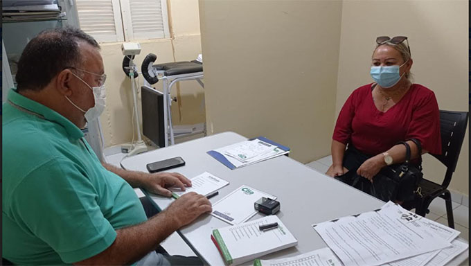   Um dos médicos que vem atendendo é Dr. Bernardo Amorim e na última segunda-feira, 13, somente no período da tarde foram mais de 40 pessoas atendidas.