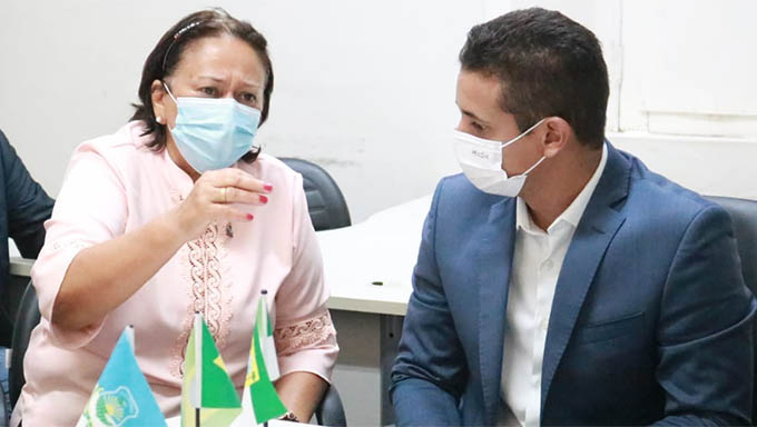   A governadora informou que o HRTM vai passar por uma grande reforma, que vai construir uma escola técnica no Santo Antônio e o prefeito Allyson, através dos secretários de saúde e segurança, pediram mais atenção na saúde e reforço na segurança. A governadora e o prefeito concordaram em trabalhar junto sem observar cor partidária.