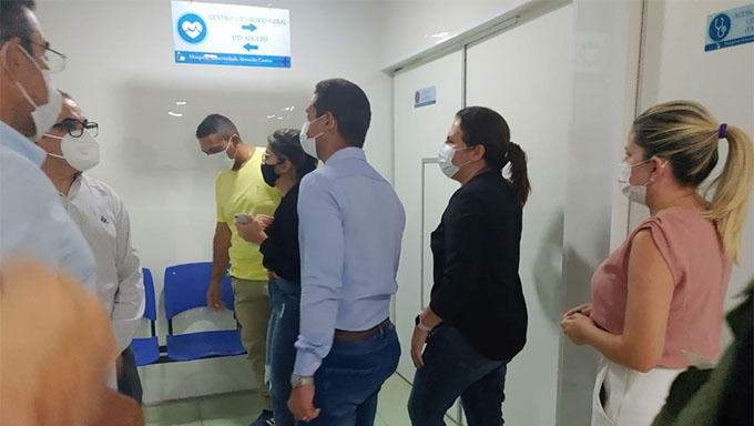   A primeira paciente cirurgiada foi Alzenira Bezerra da Silva, que estava esperando desde 2017. O procedimento foi realizado pelos médicos  ginecologistas Manoel Nobre e Inavan Lopes. O prefeito Allyson Bezerra e a secretária de saúde Morgana Dantas foram pessoalmente cumprimentar a equipe no Centro Cirúrgico do Hospital Maternidade Almeida Castro, onde foi recebido pela diretora geral Larizza Queiroz. Ao sair do HMAC, o prefeito concedeu entrevista sobre as cirurgias.