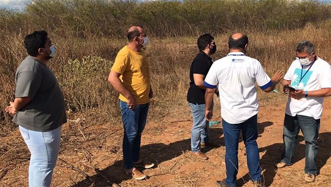   Escolha foi por um terreno com acessibilidade, perto da rodovia estadual que corta o município de Umarizal. A governadora Fátima Bezerra informou ao gestor que vai pessoalmente receber o terreno para iniciar a obra nos próximos dias; Raimundo Pezão disse que confia no governo da professora Fátima Bezerra e que a Escola Técnica será um grande legado para o município de Umarizal e cidades vizinhas.