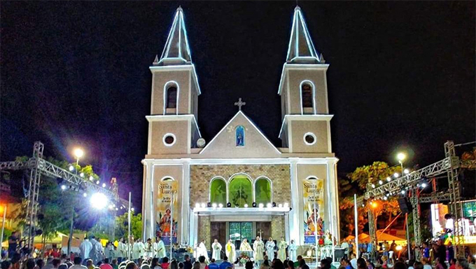  A tradicional procissão de Santa Luzia, dia 13 de Dezembro, este ano sairá da igreja de Mãe Rainha do bairro Ulrick Graff, em frente ao Fórum Desembargador Silveira Martins e segue pela Avenida Presidente Dutra até a Catedral de Santa Luzia.  O vigário da paroquia de Santa Luzia, Pe. Flavio Augusto, também confirmou a cavalgada, a corrida de Santa Luzia, que já tem 700 pessoas inscritas, os caminhoneiros da luz no sábado dia 11, a pedalada de Santa Luzia além da Moto Romaria, atrações já tradicionais dentro da festa.