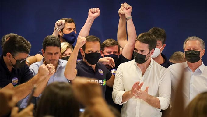   João Dória enfrentou internamente o governador Eduardo Leite, do Rio Grande do Sul, e o ex-senador Arthur Virgílio, do Amazonas.  O resultado foi apertado entre Dória e Leite.  Eduardo Leite teve 44,66% dos votos (11.295 votos) e Arthur Virgílio Neto, 1,35% (427 votos).