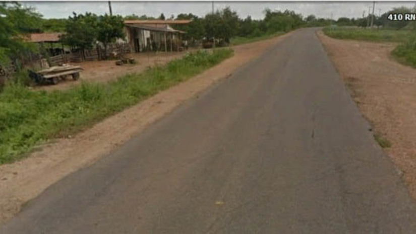 Imagem 1 -  Deputados cobram recuperação de rodovias; destacam a RN 117. O deputado Bernardo Amorim disse que o trabalho de recuperação das rodovias, principalmente da RN 117, é fundamental por diversos motivos. Além de fomentar o turismo serrano, ele destaca a necessidade para o socorro de pessoas enfermas e para escoar a produção do Oeste para o mercado consumidor em Mossoró. Ele disse que espera que o governo use os recursos do empréstimo para recuperá-la.