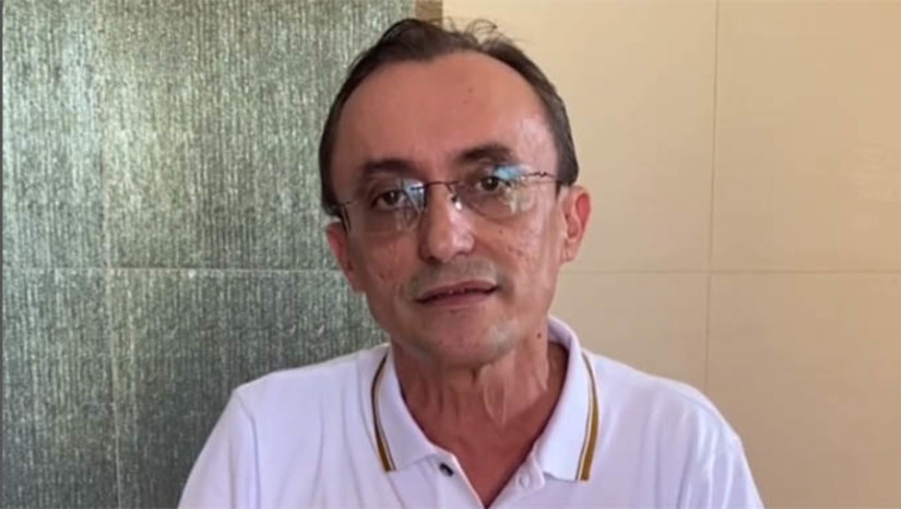 Imagem 1 - Souza lembrou que foi vereador duas vezes, foi prefeito duas vezes e agora deputado estadual suas vezes e que está na hora de cuidar da saúde e ficar mais próximo da família. Observa que não será candidato a reeleição este ano, mesmo aparecendo bem em todas as pesquisas de opinião públicas divulgadas até agora. Imagem 1 - Souza lembrou que foi vereador duas vezes, foi prefeito duas vezes e agora deputado estadual suas vezes e que está na hora de cuidar da saúde e ficar mais próximo da família. Observa que não será candidato a reeleição este ano, mesmo aparecendo bem em todas as pesquisas de opinião públicas divulgadas até agora.