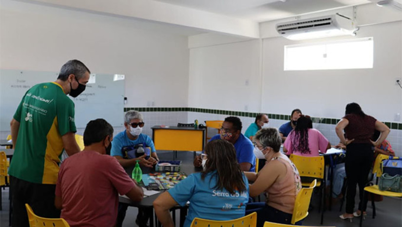 Imagem 1 -  A abertura foi com o prefeito Josivan Bibiano de Azevedo (PL) e pela secretária municipal de Educação, a primeira-dama Milane Azevedo. O prefeito ressaltou a importância do momento que é essencial para realizar planejamento estratégico do ano letivo.