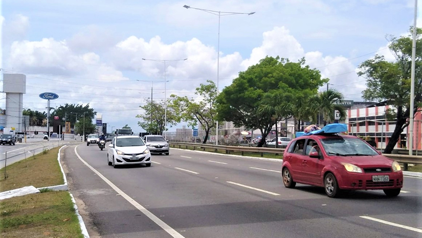 Imagem 1 -  A taxa de licenciamento de veículos do Rio Grande do Norte é a menor do Brasil e desde 2019 não sofre reajuste. O Detran alerta para as datas de vencimentos que ocorrem nesta quarta-feira (09), para veículos com placas final 3, e na quinta-feira (10), para os automóveis com placas final 4.   A quitação do Licenciamento é uma das taxas de pagamento obrigatórias para que o proprietário possa ter acesso ao Certificado de Registro de Licenciamento de Veículo (CRLV) do ano vigente.