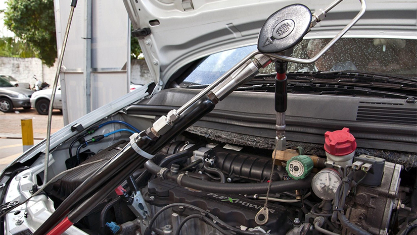 Imagem 1 - No Brasil, a Petrobras anunciou nesta quinta-feira aumento da gasolina em 18,7%; o do diesel, em 24,9%; e o do gás de cozinha em 16%, objetivando reduzir a defasagem da estatal em relação ao mercado internacional. De acordo com Sérgio Henrique, diretor técnico e comercial da Potigás, o principal contrato de suprimento do gás natural para o RN é com uma empresa local, a Potiguar E&P, que não sofre as variações de preço do petróleo no mercado internacional. Por conta disso, o preço do GNV vai se manter inalterado. Imagem 1 - No Brasil, a Petrobras anunciou nesta quinta-feira aumento da gasolina em 18,7%; o do diesel, em 24,9%; e o do gás de cozinha em 16%, objetivando reduzir a defasagem da estatal em relação ao mercado internacional. De acordo com Sérgio Henrique, diretor técnico e comercial da Potigás, o principal contrato de suprimento do gás natural para o RN é com uma empresa local, a Potiguar E&P, que não sofre as variações de preço do petróleo no mercado internacional. Por conta disso, o preço do GNV vai se manter inalterado.