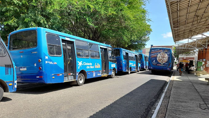 Imagem 1 - O mesmo deve ocorrer em Mossoró devido ao aumento expressivo de 24,9% no preço do diesel na segunda quinzena de março, seguindo o que já aconteceu em Recife, Rio de Janeiro, Salvador, Fortaleza, João Pessoa, entre outras capitais e regiões metropolitanas, no caso do Governo Federal não adotar medidas para que o diesel cheguem as empresas de transporte público por um valor mais acessível Imagem 1 - O mesmo deve ocorrer em Mossoró devido ao aumento expressivo de 24,9% no preço do diesel na segunda quinzena de março, seguindo o que já aconteceu em Recife, Rio de Janeiro, Salvador, Fortaleza, João Pessoa, entre outras capitais e regiões metropolitanas, no caso do Governo Federal não adotar medidas para que o diesel cheguem as empresas de transporte público por um valor mais acessível