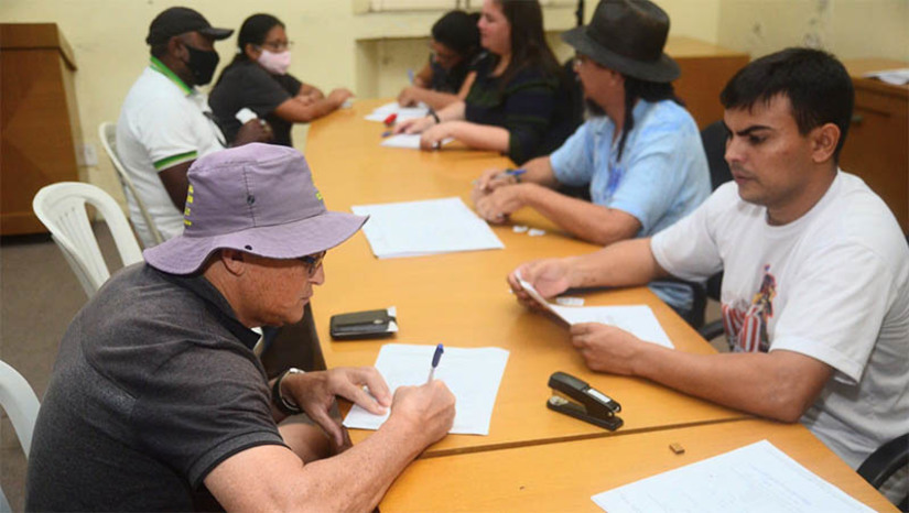 Imagem 1 -  Comerciantes interessados em participar da Festa do Bode já podem se cadastrar. O processo, realizado pela Secretaria de Agricultura e Desenvolvimento Rural de Mossoró, foi iniciado nesta segunda-feira (25) e segue até quarta-feira (27). As inscrições estão sendo feitas no auditório da Secretaria de Cultura que funciona no prédio da Biblioteca Municipal Ney Pontes, Centro, das 8h às 11h e das 13h às 16h.