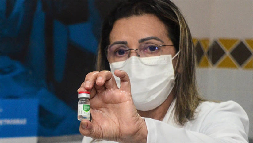 Imagem 1 - Campanhas contra poliomielite e de multivacinação começam na próxima segunda-feira, 8. A primeira será direcionada a crianças menores de 5 anos (4 anos, 11 meses e 29 dias) e a segunda para atualização da caderneta da criança e do adolescente menor de 15 anos. O encerramento das duas campanhas está previsto para o dia 9 de setembro. O Dia de Mobilização Nacional, mais conhecido como Dia D, será realizado no dia 20 deste mês em todo o país. Imagem 1 - Campanhas contra poliomielite e de multivacinação começam na próxima segunda-feira, 8. A primeira será direcionada a crianças menores de 5 anos (4 anos, 11 meses e 29 dias) e a segunda para atualização da caderneta da criança e do adolescente menor de 15 anos. O encerramento das duas campanhas está previsto para o dia 9 de setembro. O Dia de Mobilização Nacional, mais conhecido como Dia D, será realizado no dia 20 deste mês em todo o país.