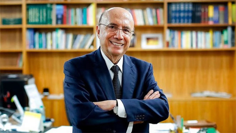 Imagem 1 -  Em entrevista a Rádio Difusora de Mossoró, o ex-presidente do Banco Central Henrique Meirelles disse que, para a economia crescer , gerando benefício ao cidadão, primeiro será preciso estabilidade política no Brasil, o Governo respeitar o teto de gastos, controlar a questão fiscal, fazendo, assim, a inflação cair, o preço do dólar também cair, e isto vai abrir as portas do crescimento da economia brasileira, efetivamente em benefício do brasileiro.